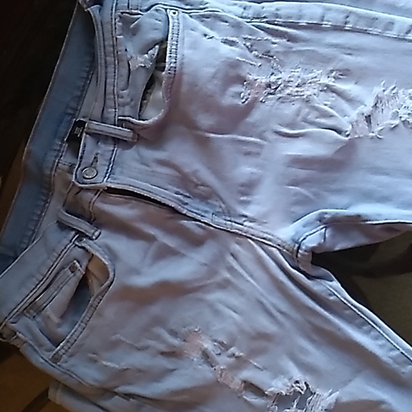 🎉H&M Men Distressed Jeans 👖 - Picture 4 of 8